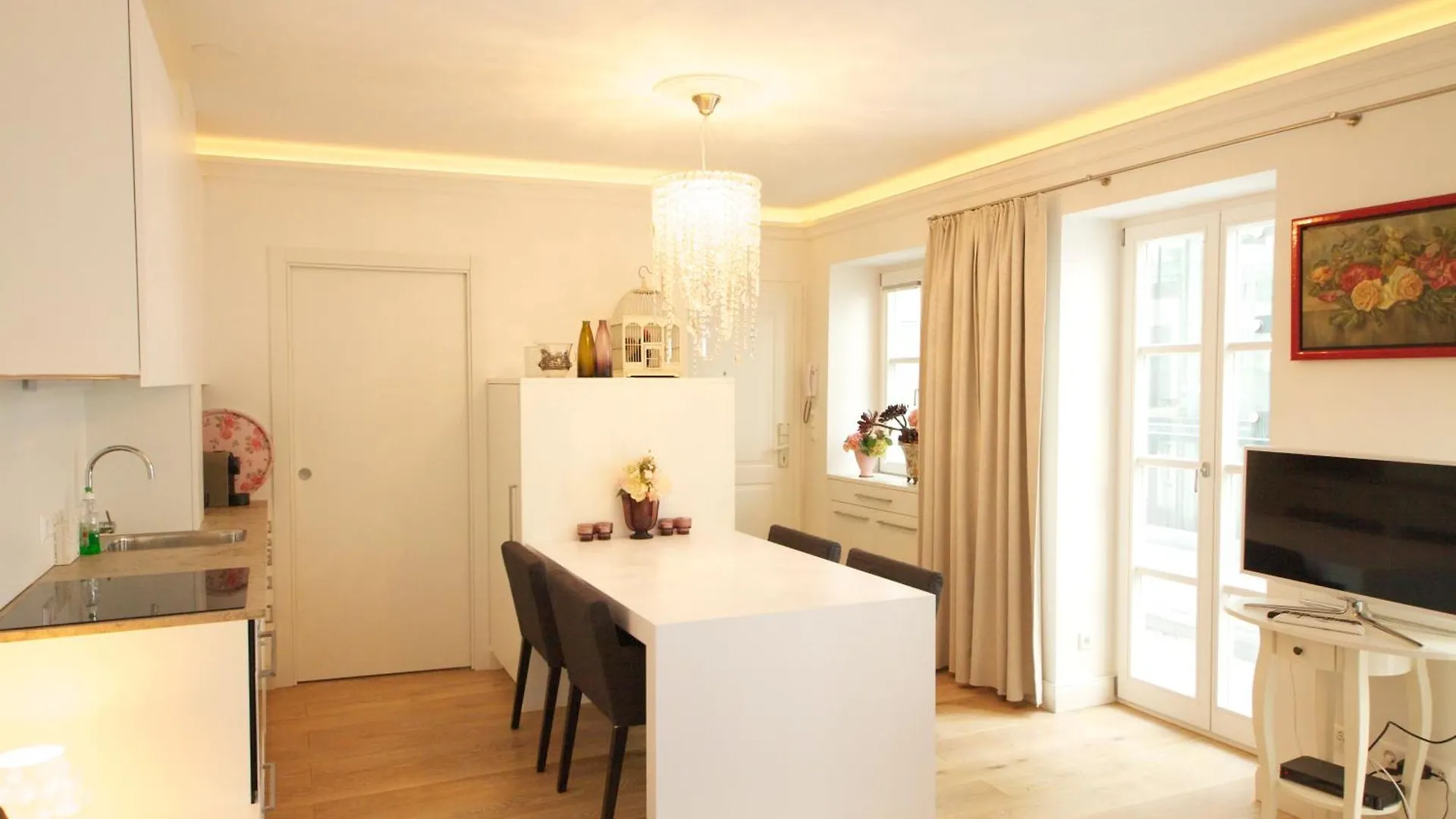 Hoheschule Apartment Kapriole Vienna Austria